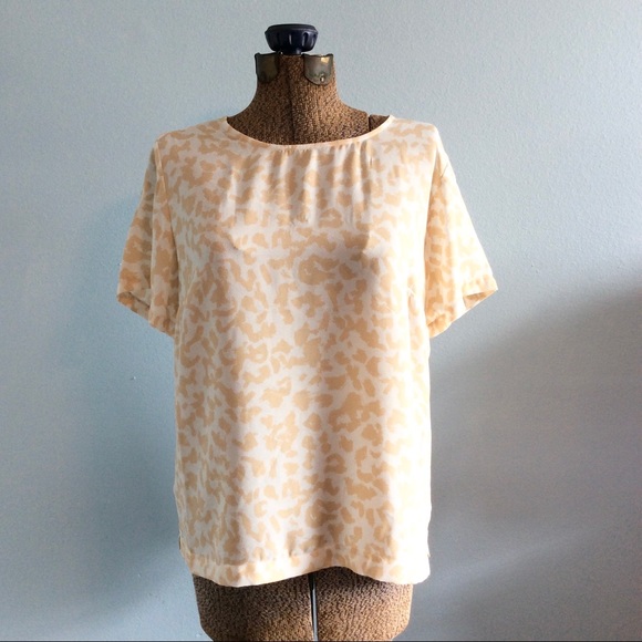 NWT A New Day Cheetah Print Cream Silky blouse L - Picture 2 of 15